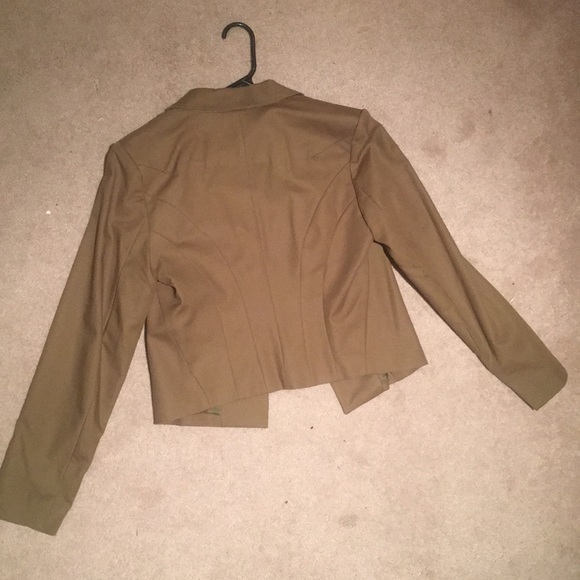 Green Blazer Tag On Original Price $69.00 - Picture 8 of 8